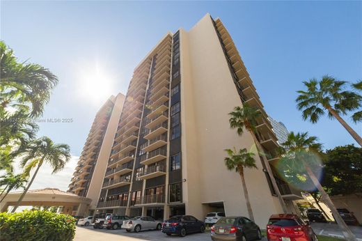 Komplex apartman Miami, Miami-Dade County