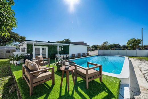 Villa North Miami, Miami-Dade County