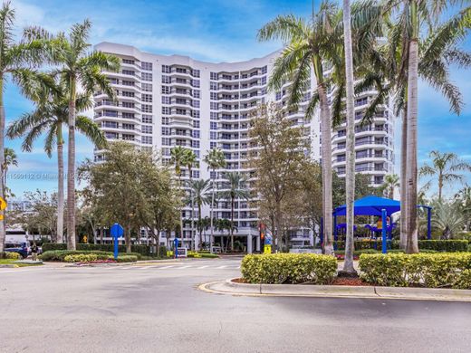 Wohnkomplexe in Aventura, Miami-Dade County