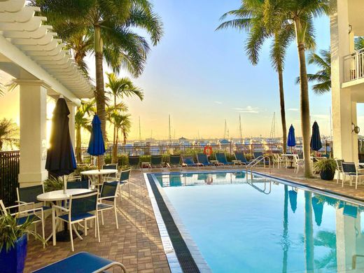 Complexes résidentiels à Stuart, Comté de Martin