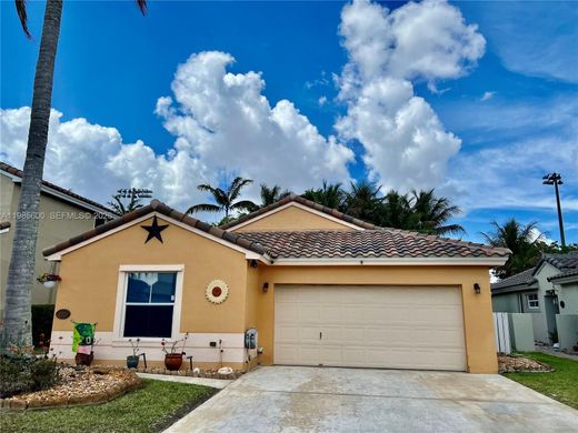 Villa in Pembroke Pines, Broward County