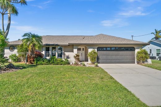 Villa in Cape Coral, Lee County