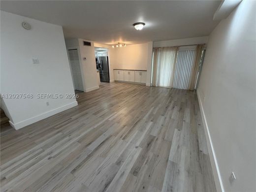 Komplex apartman South Miami, Miami-Dade County