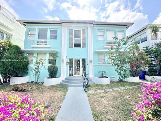 Жилой комплекс, Майами-Бич, Miami-Dade County