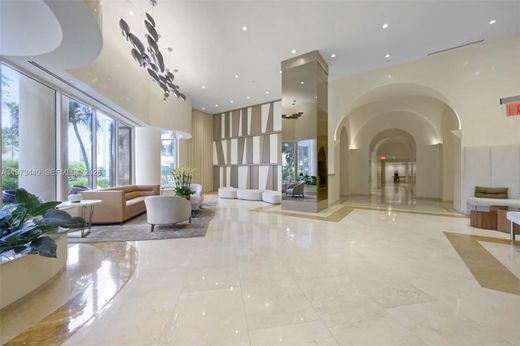 Жилой комплекс, Aventura, Miami-Dade County
