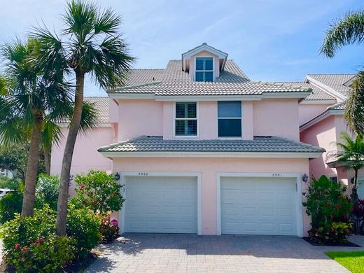 Residential complexes in Jupiter, Palm Beach