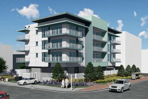 Residential complexes in Deerfield Beach, Broward County
