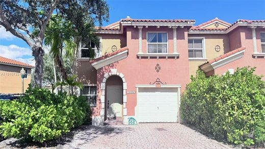 Townhouse in Miami Terrace Mobile Home, Miami-Dade