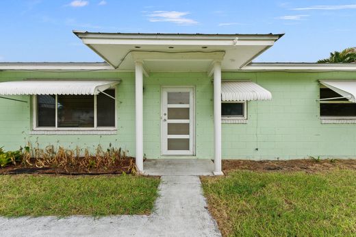 Villa Fort Pierce, Saint Lucie County