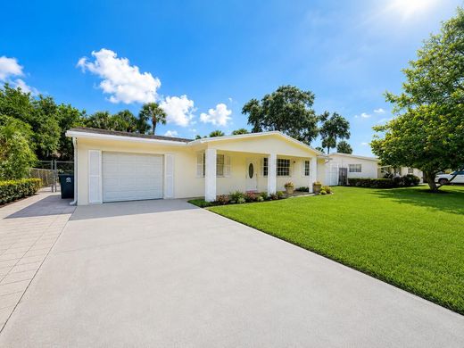 Villa Palm Beach Gardens, Palm Beach County