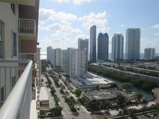 公寓楼  Sunny Isles Beach, Miami-Dade County
