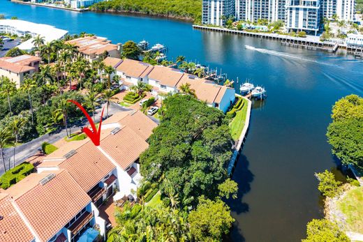 Townhouse in Ocean Ridge, Palm Beach