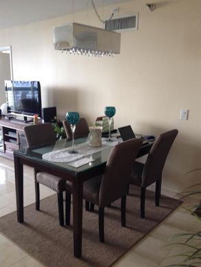 Complesso residenziale a Aventura, Miami-Dade County