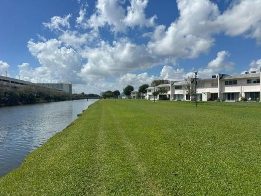Wohnkomplexe in Miami, Miami-Dade County