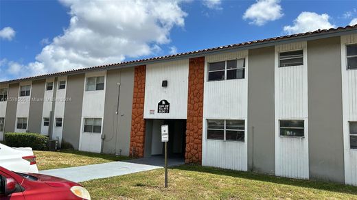 ‏בניין ב  North Lauderdale, Broward County