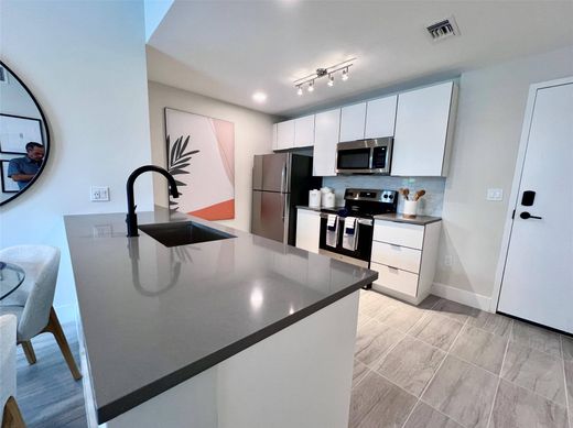 Complexos residenciais - Dania Beach, Broward County