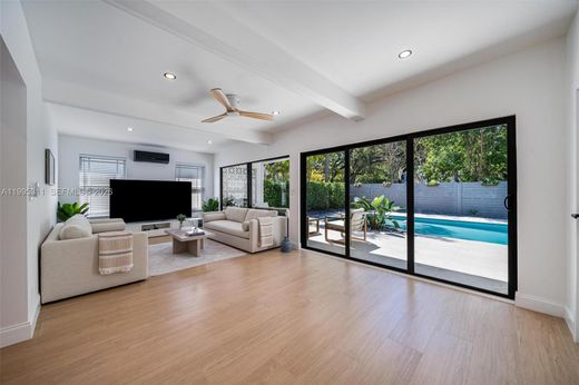 Villa in Miami, Miami-Dade