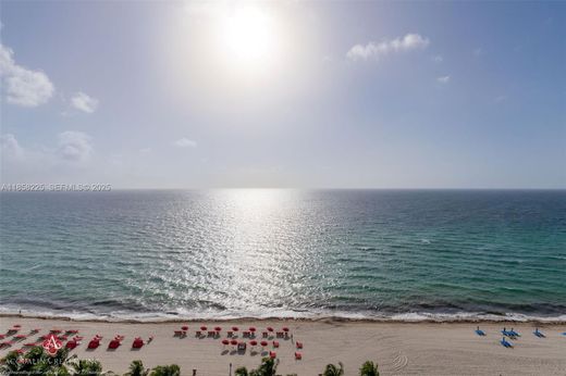 Жилой комплекс, Sunny Isles Beach, Miami-Dade County