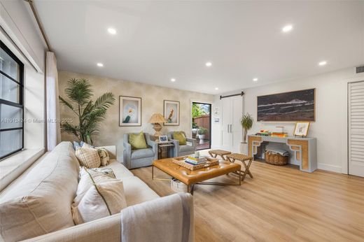 تاون هاوس ﻓﻲ ميامي، فلوريدا, Miami-Dade County