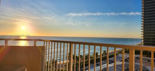 콘도미니엄 / Hallandale Beach, Broward County