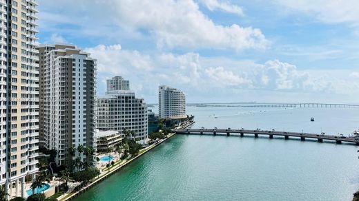 Komplex apartman Miami, Miami-Dade County