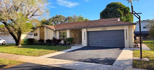 Villa in Cooper City, Broward County