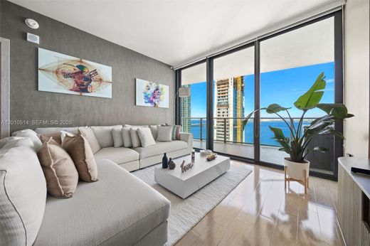 Kamienica w Miami, Miami-Dade County