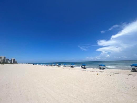 مجمع شقق ﻓﻲ Riviera Beach, Palm Beach County