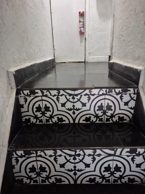 Residential complexes in Hialeah, Miami-Dade