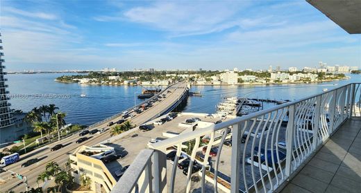 Residential complexes in North Bay Village, Miami-Dade