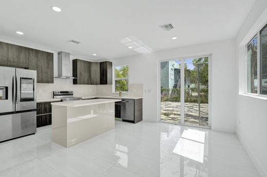 Townhouse in Fort Lauderdale, Broward County
