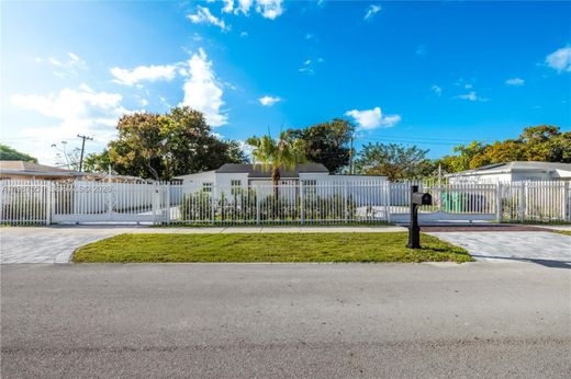 Villa in Miami, Miami-Dade