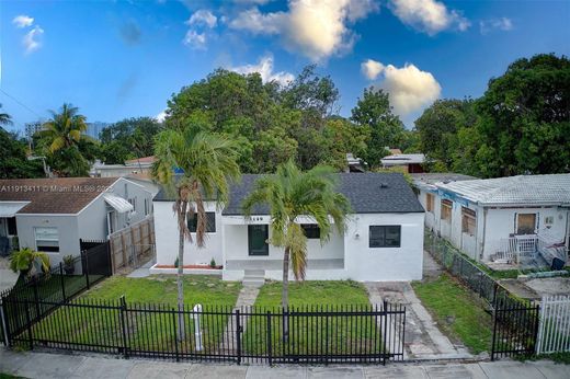Villa in Miami Heights Trailer Park, Miami-Dade County