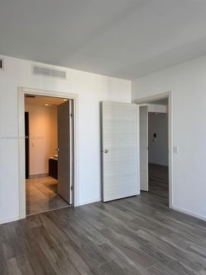 Wohnkomplexe in Miami, Miami-Dade County