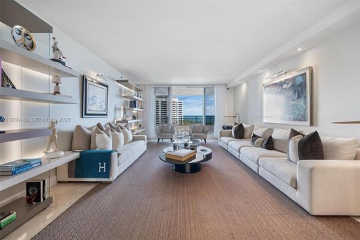 Key Biscayne, Miami-Dade Countyのアパートメント・コンプレックス