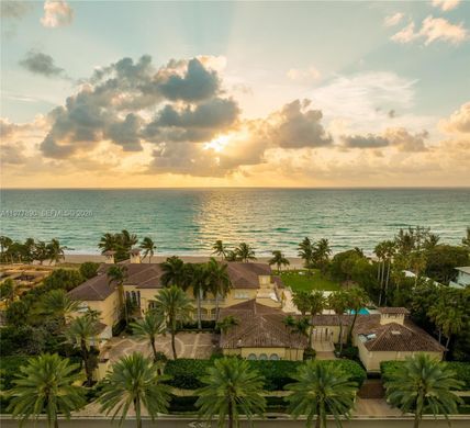 Villa Golden Beach, Miami-Dade County