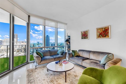 Residential complexes in Miami, Miami-Dade