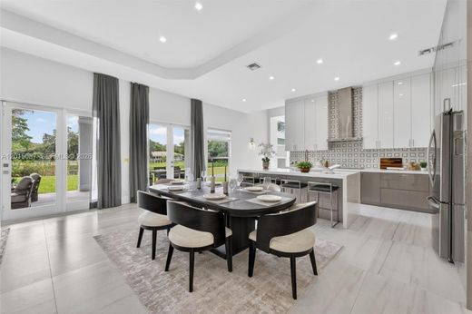 Villa Davie, Broward County