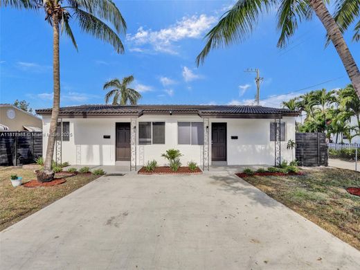 Komplex apartman Hollywood, Broward County