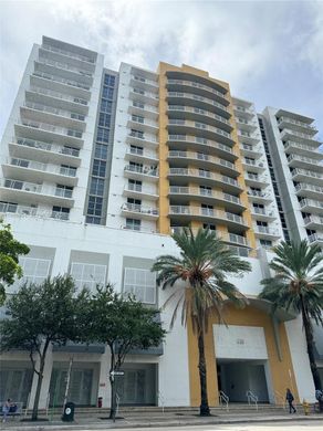 Residential complexes in Miami, Miami-Dade