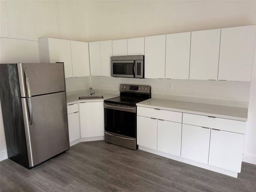 Townhouse in Lauderhill, Broward County