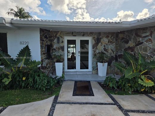 Вилла, Майами, Miami-Dade County