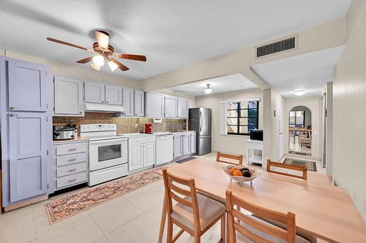 Complexes résidentiels à Pompano Beach, Comté de Broward