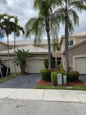 Townhouse in Weston, Broward County