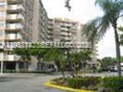 Complesso residenziale a Miami, Miami-Dade County
