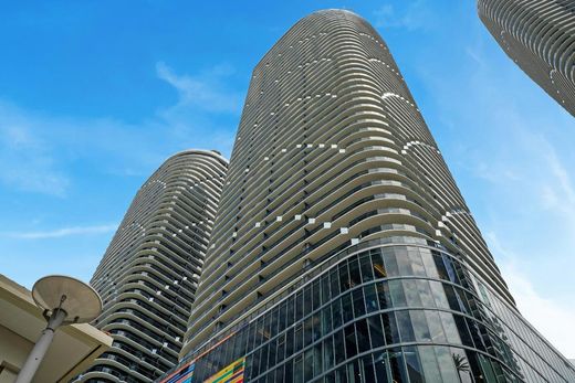 Residential complexes in Miami, Miami-Dade