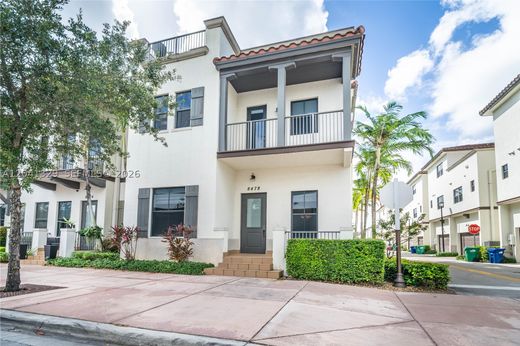 Wohnkomplexe in Doral, Miami-Dade County
