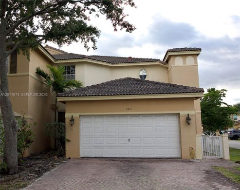 Townhouse in Doral, Miami-Dade
