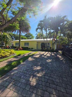Villa - Miami, Miami-Dade County