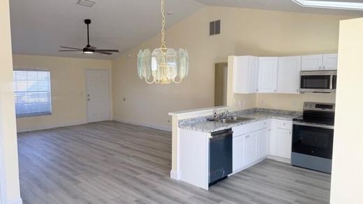Villa in Port Saint Lucie, Saint Lucie County